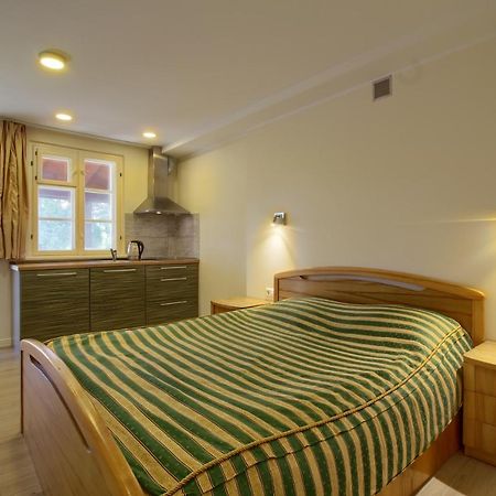 Pas Edgara 2 Apartment นิดา ภายนอก รูปภาพ